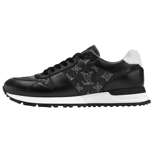 LOUIS VUITTON Run Away
