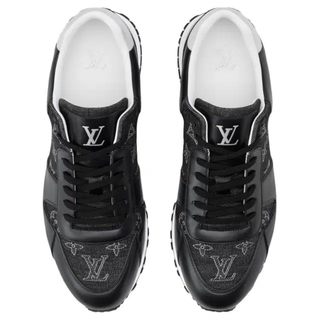 LOUIS VUITTON Run Away
