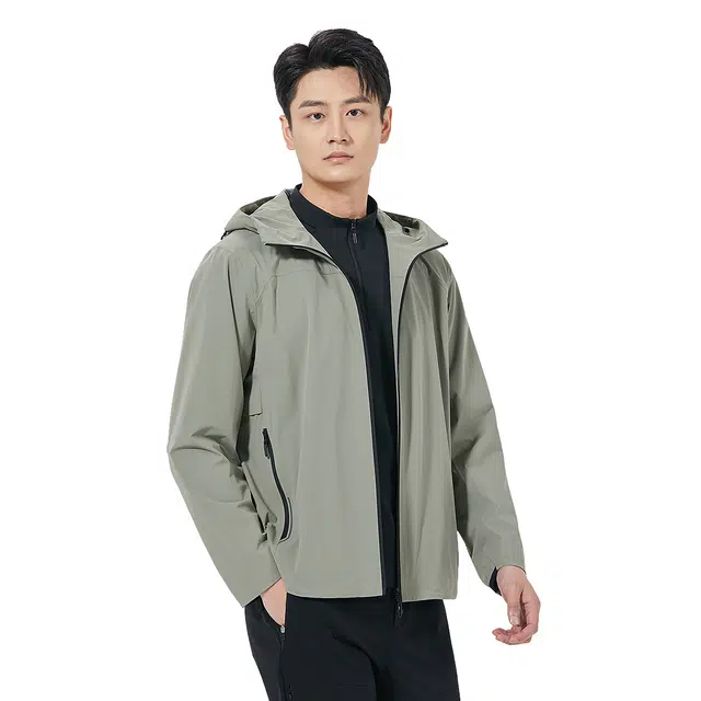 利郎 功能商旅纯色连帽防水商务通勤质感简约秋季风衣 男款