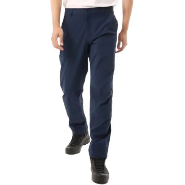 MOUNTAIN HARDWEAR