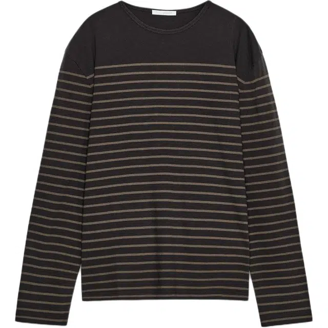 ZARA T