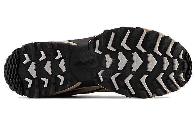 New Balance 610T "urbancore"