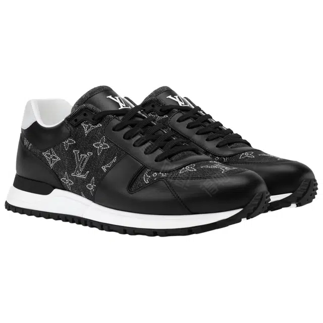 LOUIS VUITTON Run Away