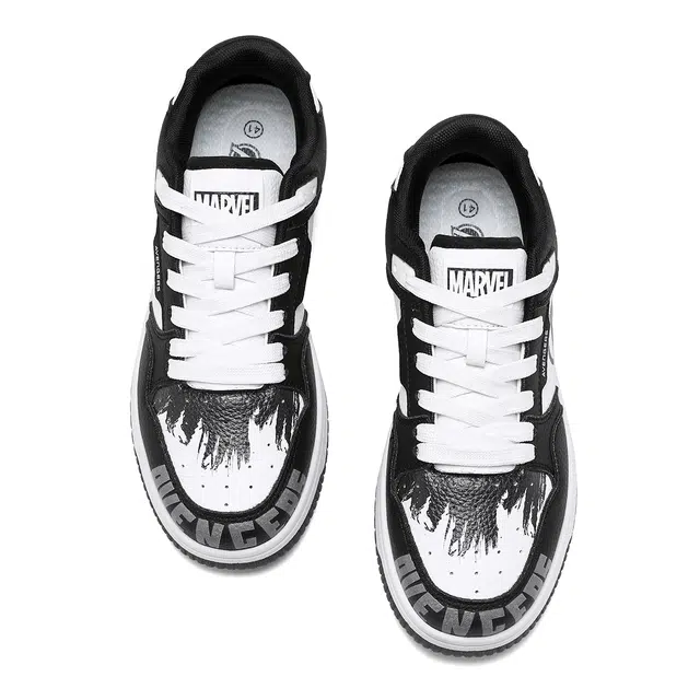 MARVEL Hulk Sneakers