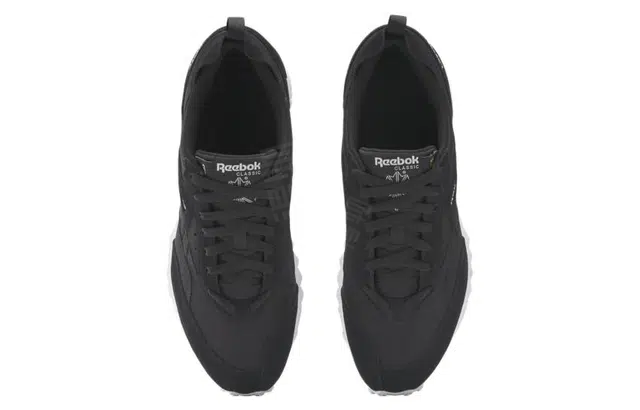 Reebok LX2200