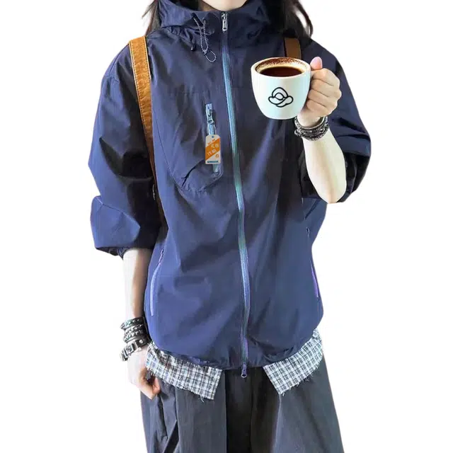 北欧攻略 美式复古防风防水拉链口袋连帽工装冲锋外套宽松休闲青少年户外登山服痞帅情侣运动夹克 男女同款