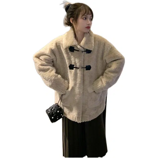 邓大喵 保暖环保韩版宽松翻领舒适长袖皮草 女款