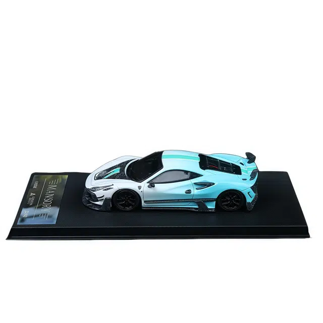 壹号站台 迈莎锐改装版 松绿风暴 人偶 汽车模型