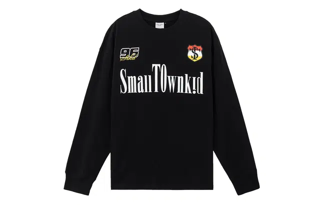 STK SMALL TOWN KID T