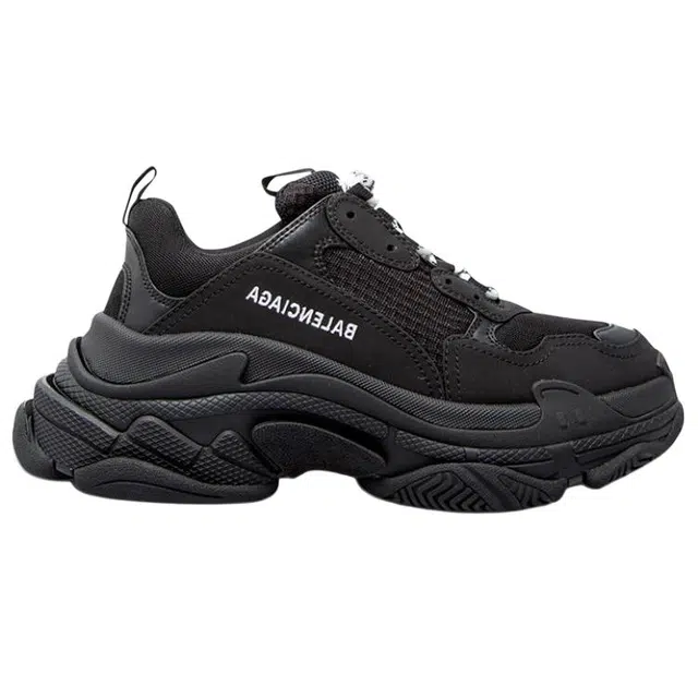 Balenciaga Triple S
