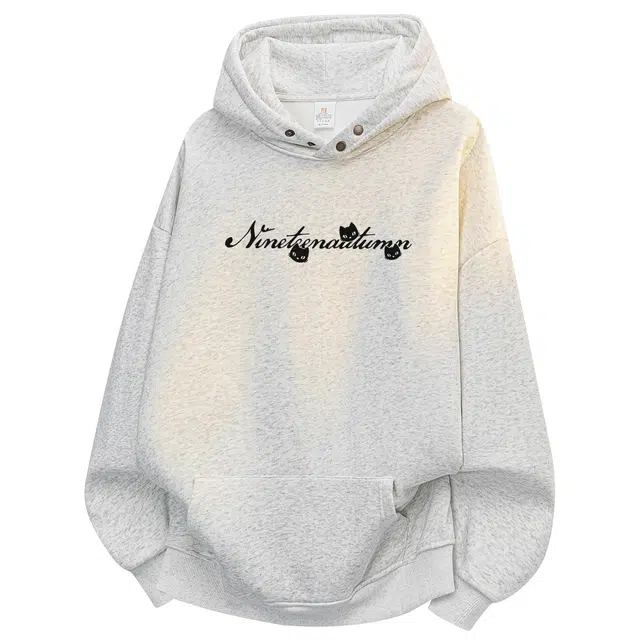 NINETEEN AUTUMN x KADAKADA SUITE Logo