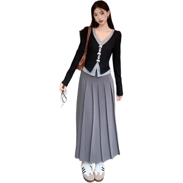 小卷要加油 假两件短款蝴蝶结韩系修身长袖针织衫百褶半身长裙女秋季时尚裙装套装 女款