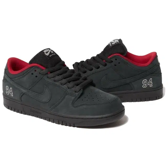 Supreme x Nike Dunk SB DUNK LOW PRO OG QS