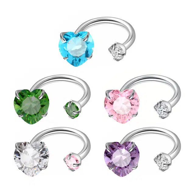 希遇 爆闪华子 养耳洞防堵心动时尚高级感马蹄环潮流轻奢百搭简约日常校园穿搭通勤#好运 锆石 耳钉 男女同款情侣款