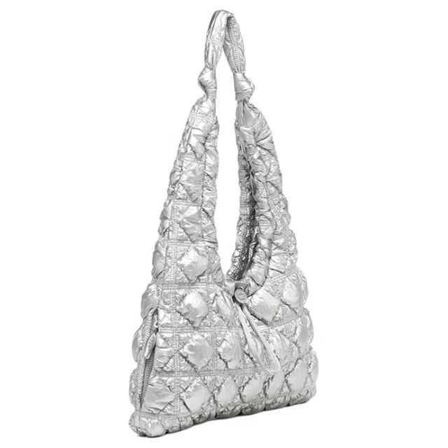 CARLYN Cushy Tote