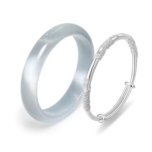 静范 碎冰蓝镯透亮素圈新中式简约复古一步一响繁花似锦精致温柔国潮时髦气质日常通勤百搭高级感恋爱告白#好运 琉璃 手镯 女款