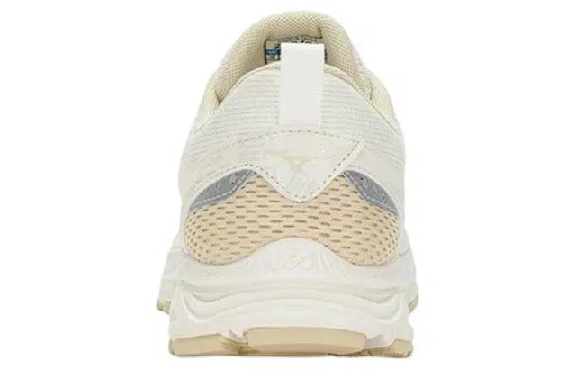 Mizuno Racer S
