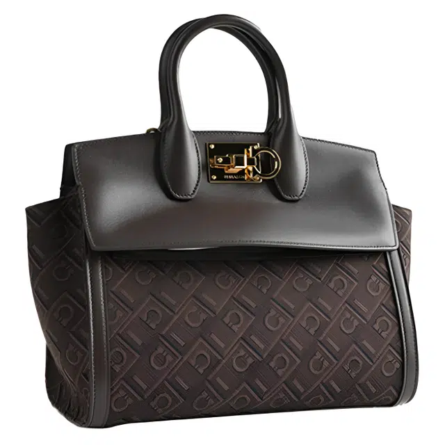 FERRAGAMO