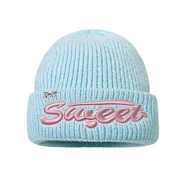 PLAN IN Embroidered Knit Hat