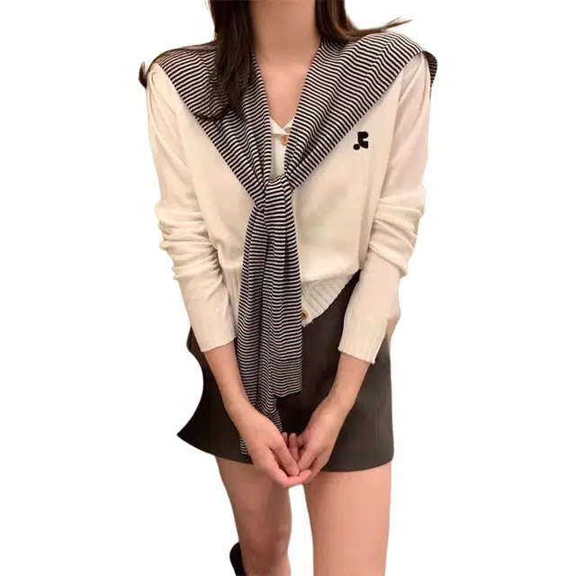 缪斯的诱惑 韩系穿搭撞色女装早春季减龄真两件上衣针织衫 女款