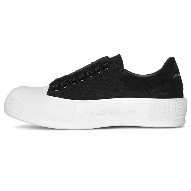 Alexander McQueen Deck