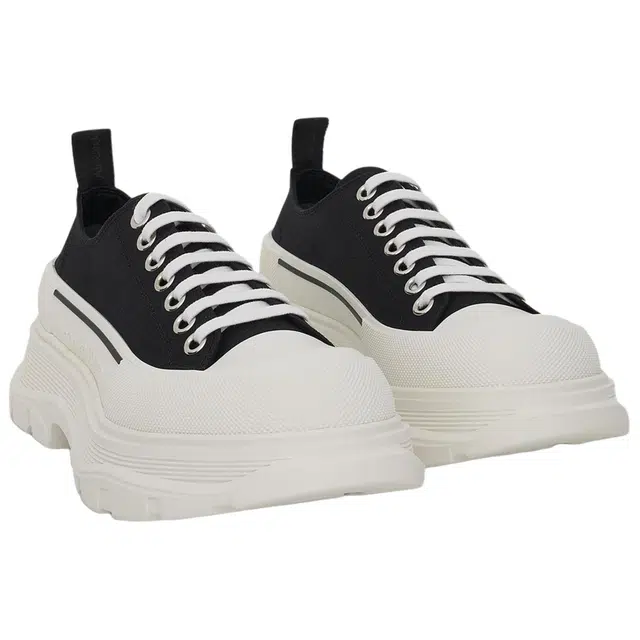 Alexander McQueen Tread Slick