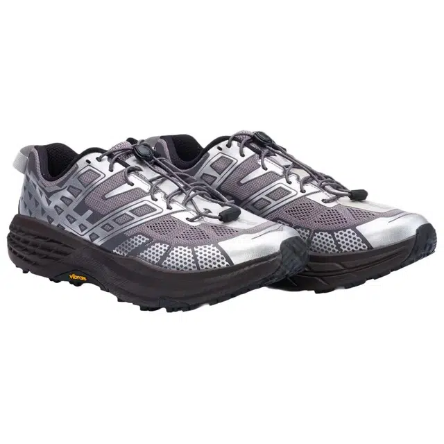 UNNA x HOKA ONE ONE SPEEDGOAT 2