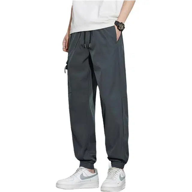 海尔斯 时尚百搭束脚宽松纯色中腰休闲裤 男款