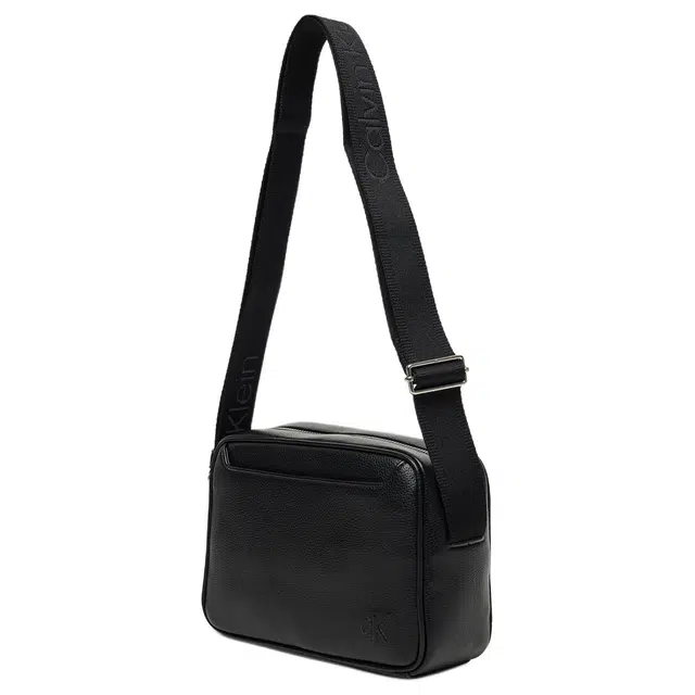 CALVIN KLEIN PU