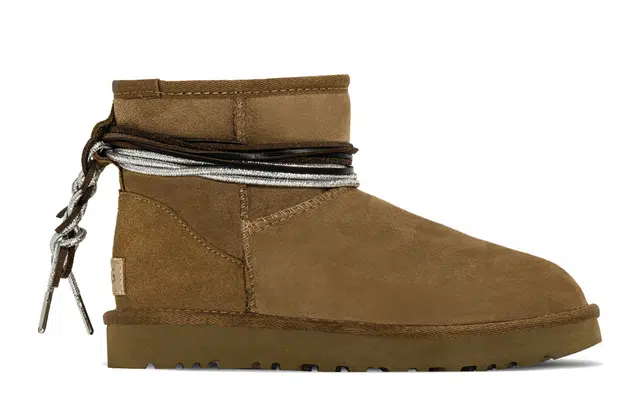 UGG CLASSIC MINI