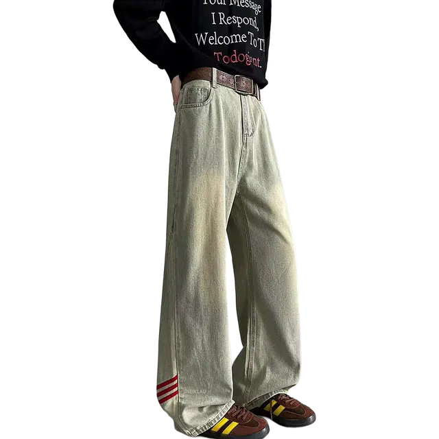 SNEIKLAU vibe