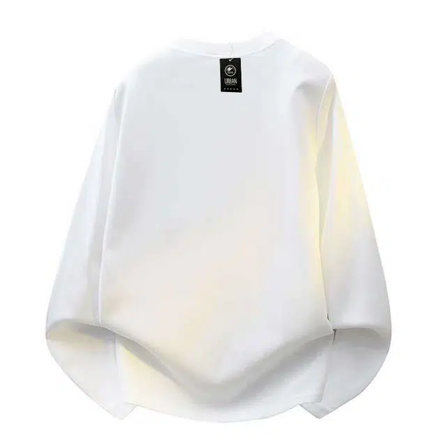 URBAN AUTHENTIC T