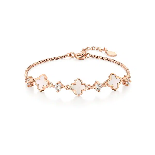 眰恦 幸运四叶草 闪耀光芒  时尚简约设计 清冷气质  轻奢风手饰#好运 琉璃 手链 女款