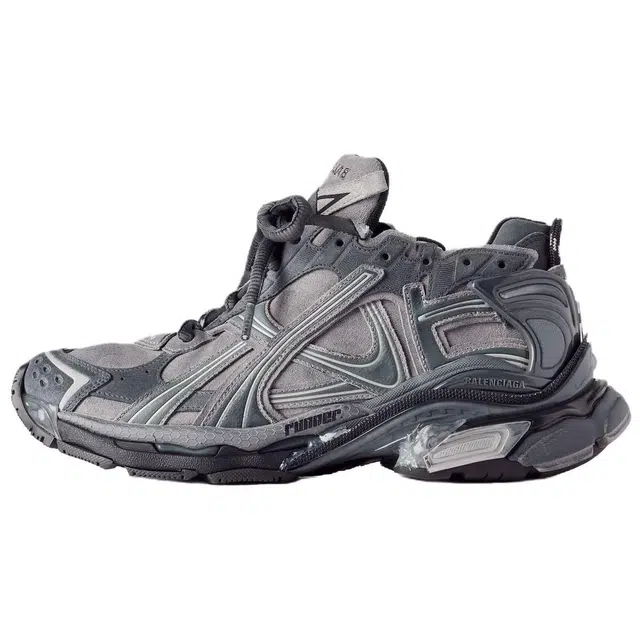 Balenciaga Runner PU