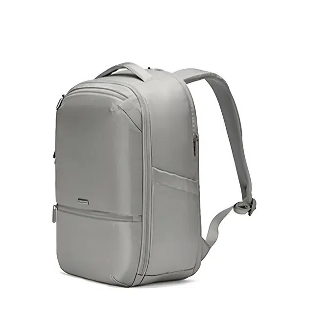 Skechers 18L