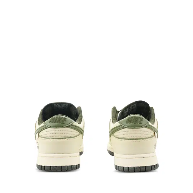 Nike Dunk LOW Retro