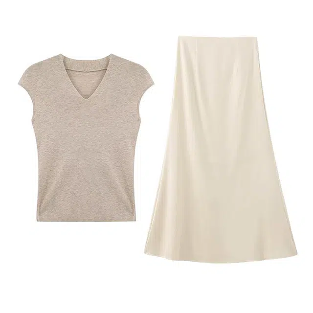 哒头下雨不愁 高级贵气御姐风收腰显瘦上衣与轻奢鱼尾半身裙亲肤短袖两件套裙装套装 女款