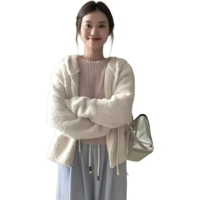 缪斯的诱惑 复古设计感毛绒短款连帽冬季宽松软糯拉链外套 针织衫 女款