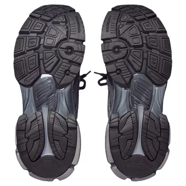 Balenciaga Runner PU