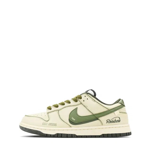 Nike Dunk LOW Retro