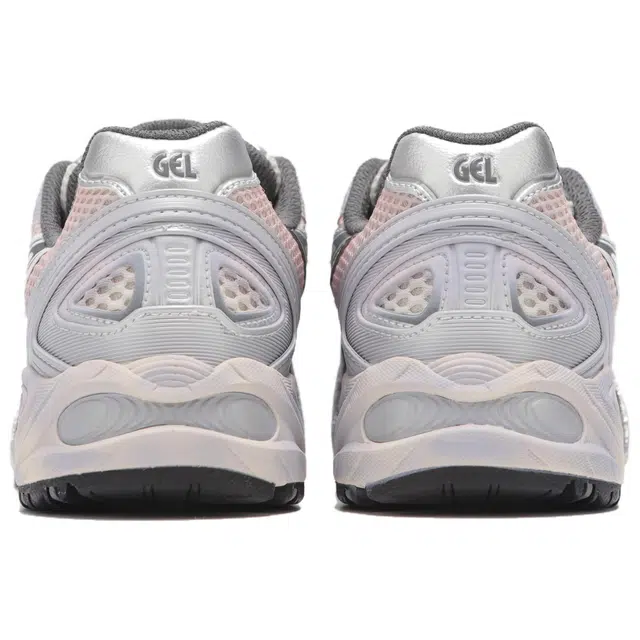 ASICS Gel-Kahana TR V4 NO.205