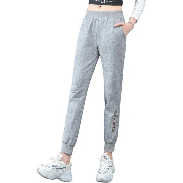 缪斯的诱惑 经典时尚轻盈透气保暖舒适运动跑步健身训练宽松显瘦百搭秋冬款束脚长裤休闲裤 女款