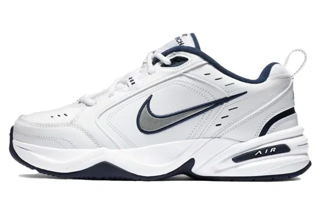 Nike Air Monarch 4
