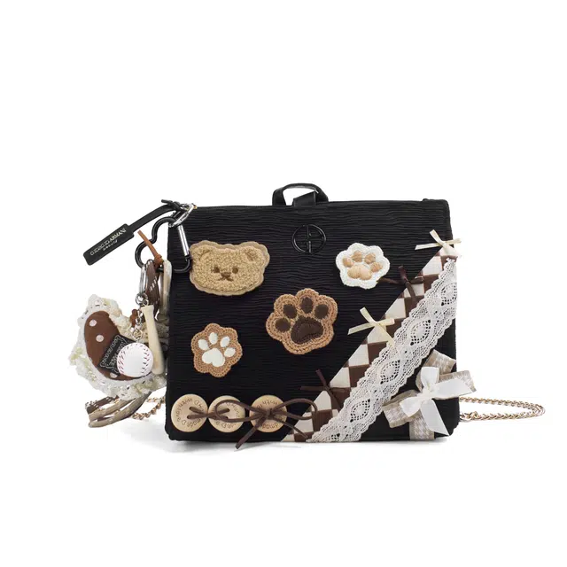 阿玛尼【定制化妆包】丁朵 暖棕萌宠 精致 甜美 可爱 少女心 萌趣风 约会  通勤 黑色帆布高定收纳包