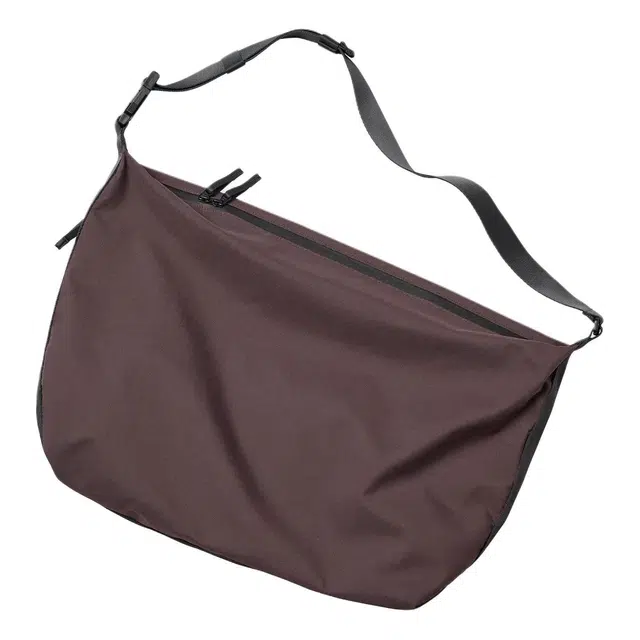 UNIQLO 24L