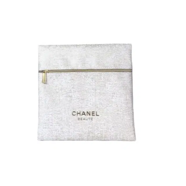 CHANEL 18*9*11cm