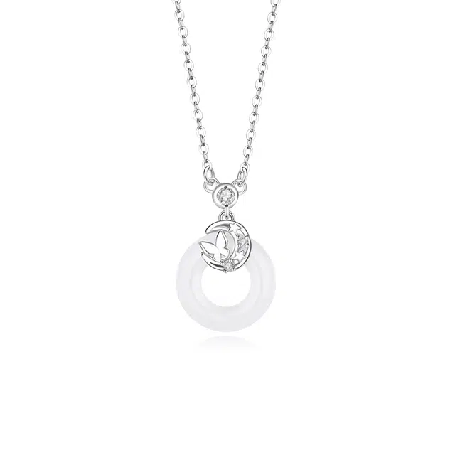 【星愿闪蝶】 周大生 羽化成蝶 轻奢精致小众几何蝴蝶花环浪漫优雅气质#好运天然 玉髓 项链 男女同款情侣款