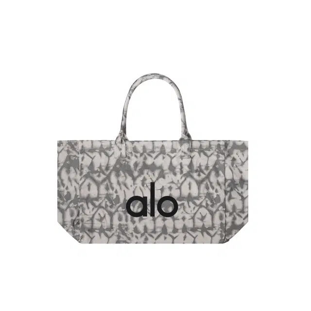 alo yoga Angel Tote