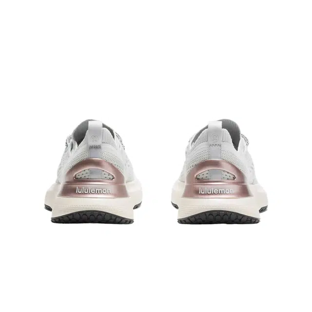 lululemon chargefeel 3