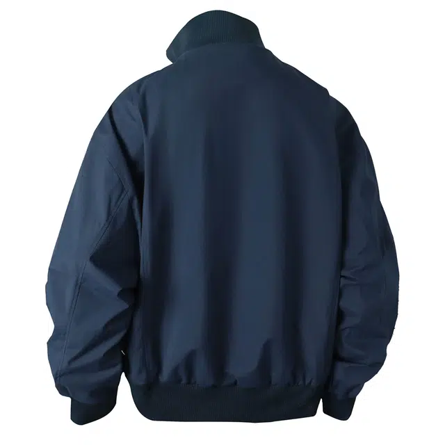 *EVAE+MOB cleanfitLogoboxy